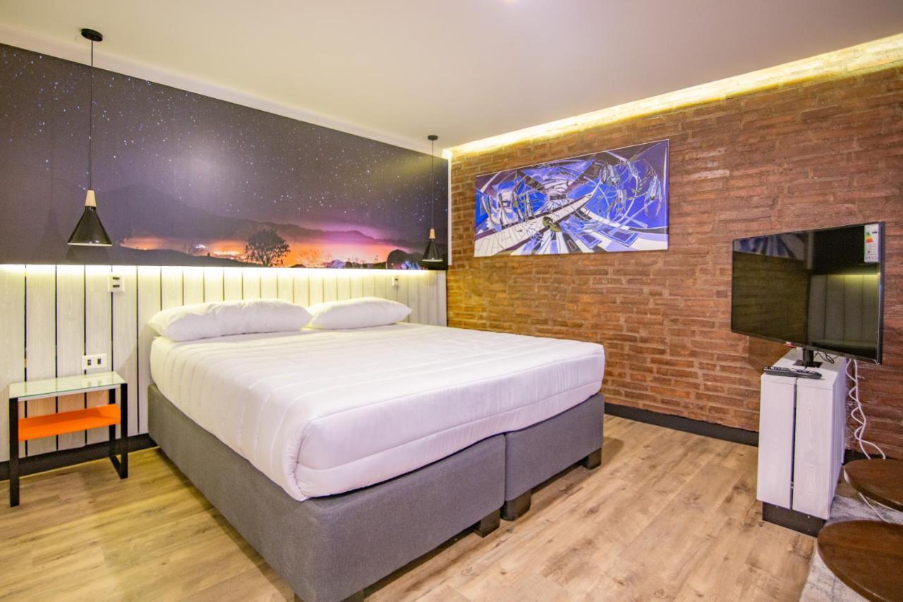 Hostal Boutique Black Cat Santiago Kültér fotó
